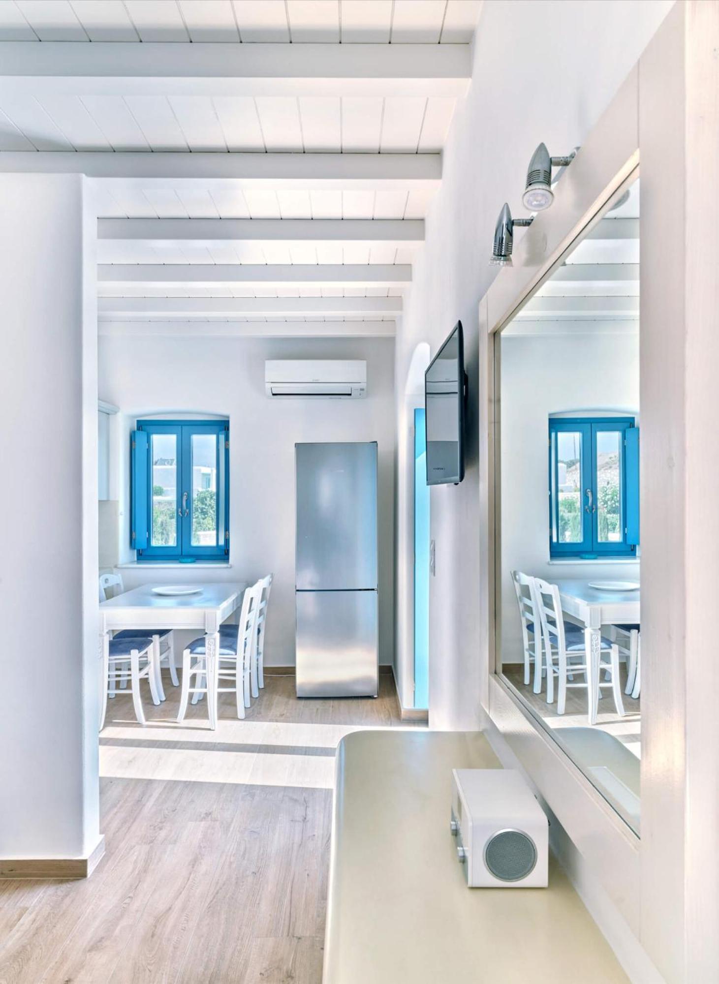 Luxurious Villa Pactia Amazing Pool Isterni  Екстер'єр фото