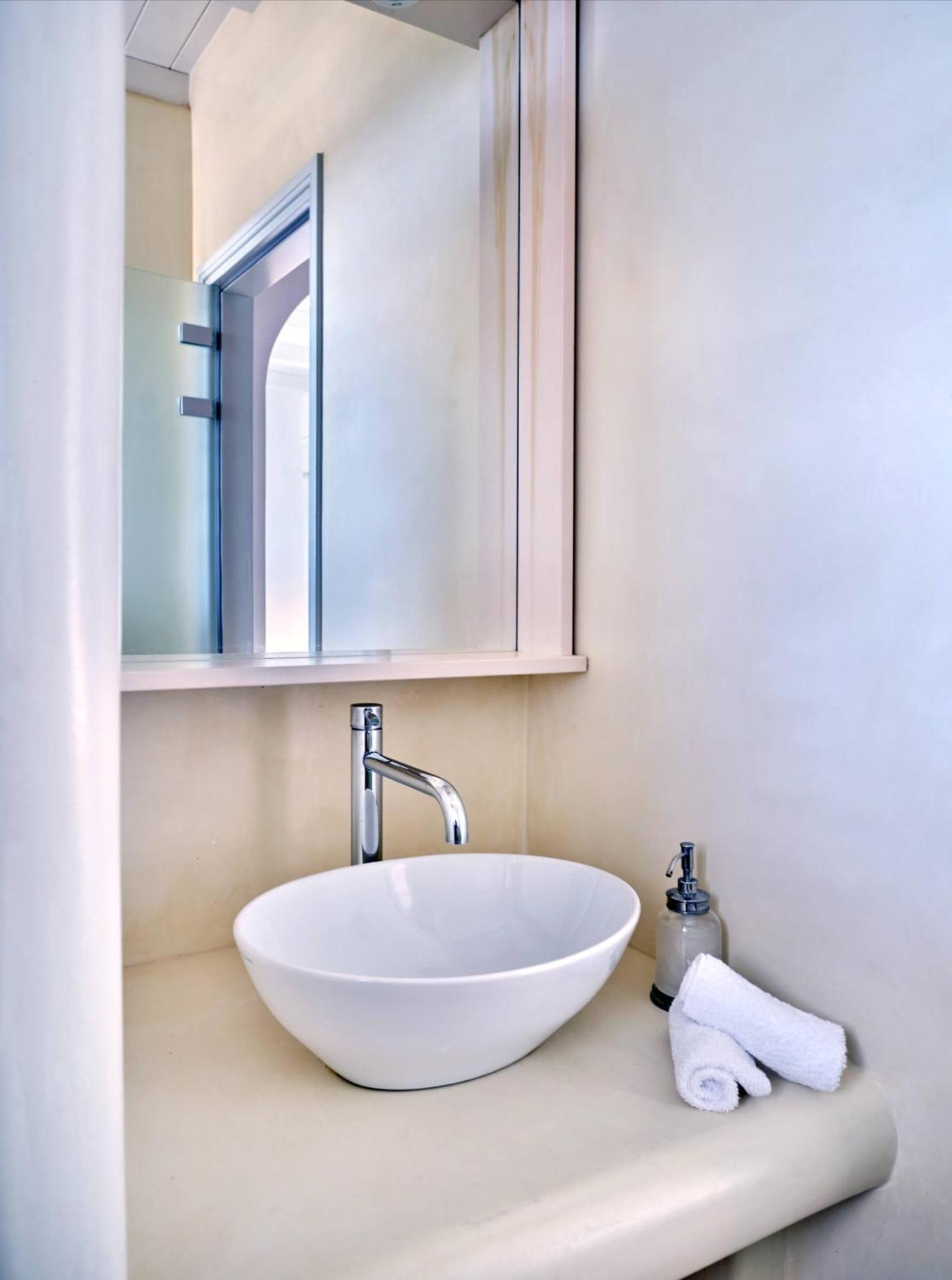 Luxurious Villa Pactia Amazing Pool Isterni  Екстер'єр фото