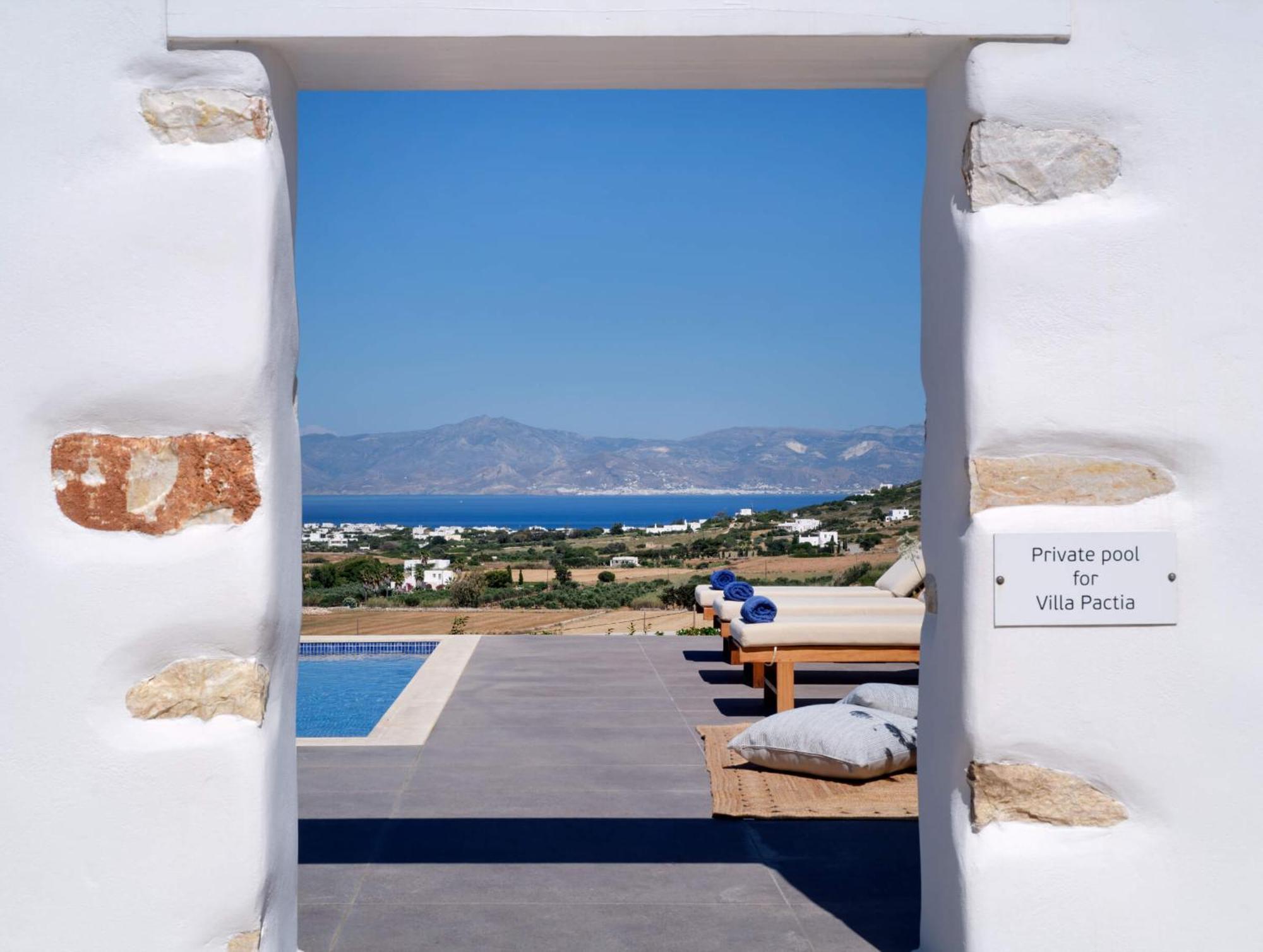 Luxurious Villa Pactia Amazing Pool Isterni  Екстер'єр фото