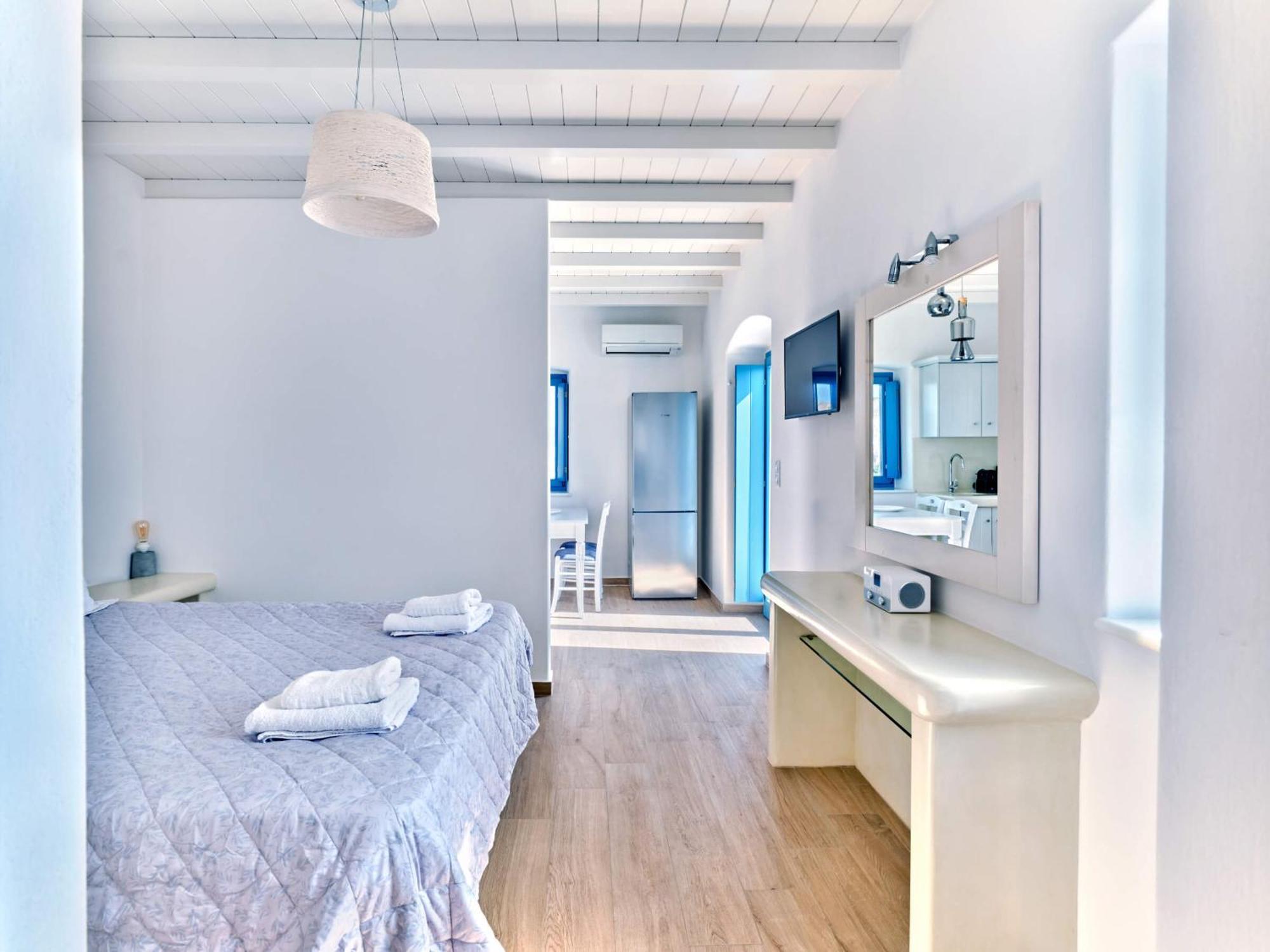 Luxurious Villa Pactia Amazing Pool Isterni  Екстер'єр фото